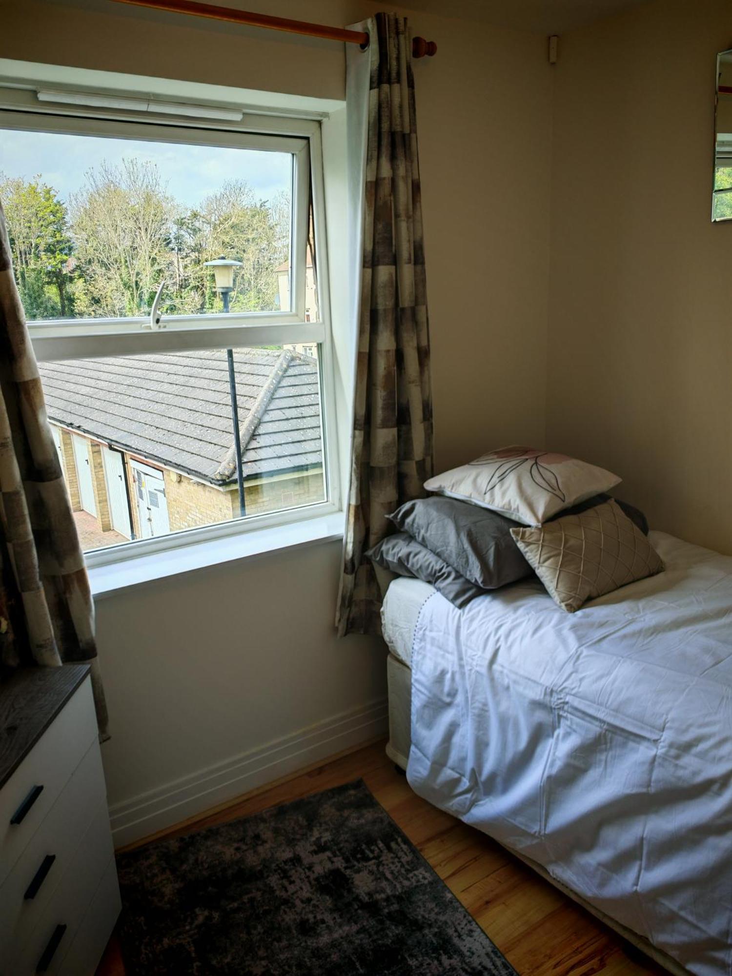 Spacious & Cosy Double And Single Bedrooms Close To Hendon & Colindale Tube Stations Kültér fotó