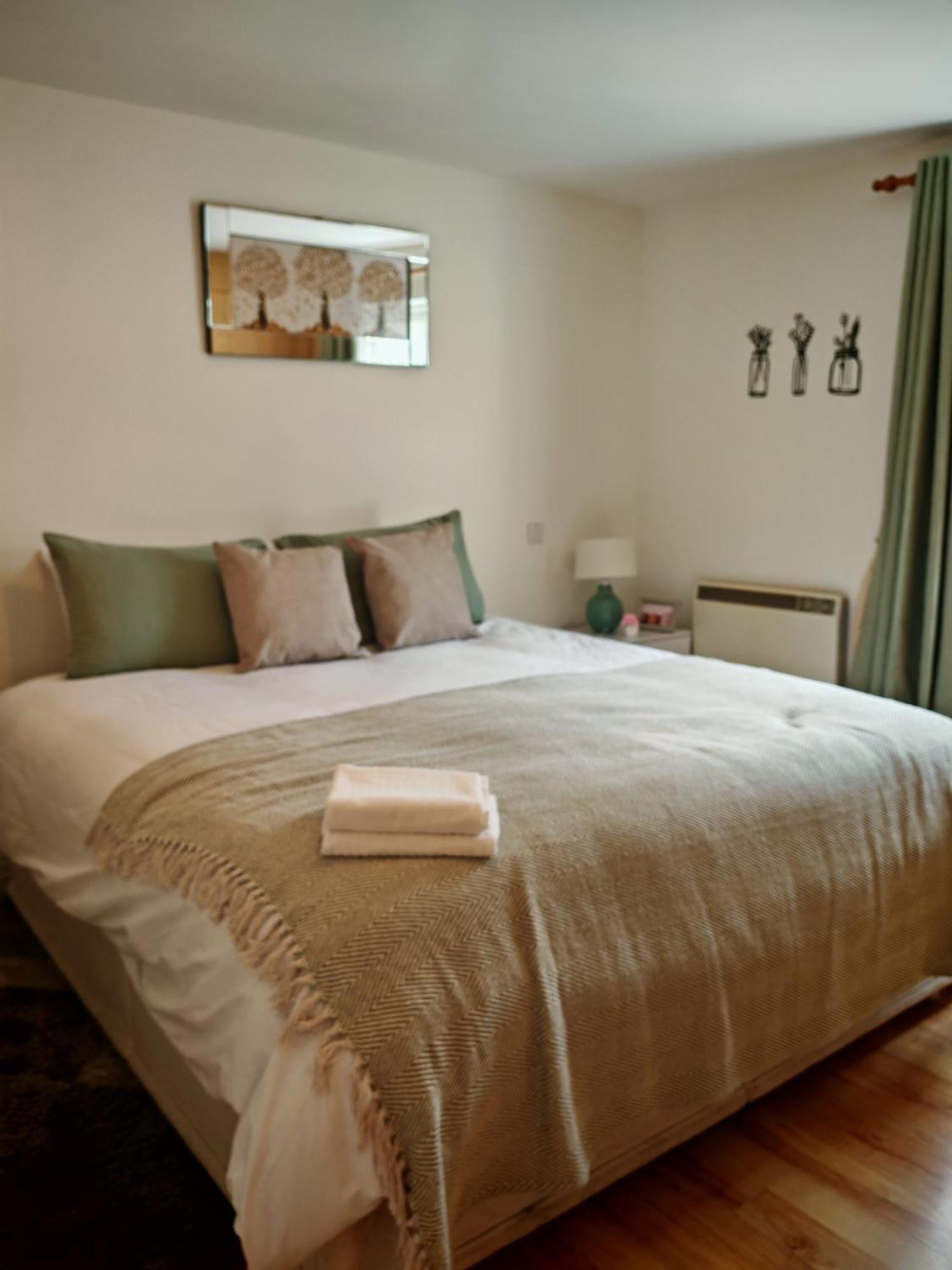 Spacious & Cosy Double And Single Bedrooms Close To Hendon & Colindale Tube Stations Kültér fotó